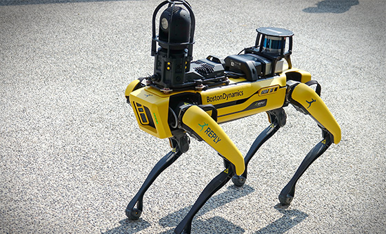 農業科技化！直擊「聯網機器狗」　精準化助農作物施肥、灑農藥－民視新聞